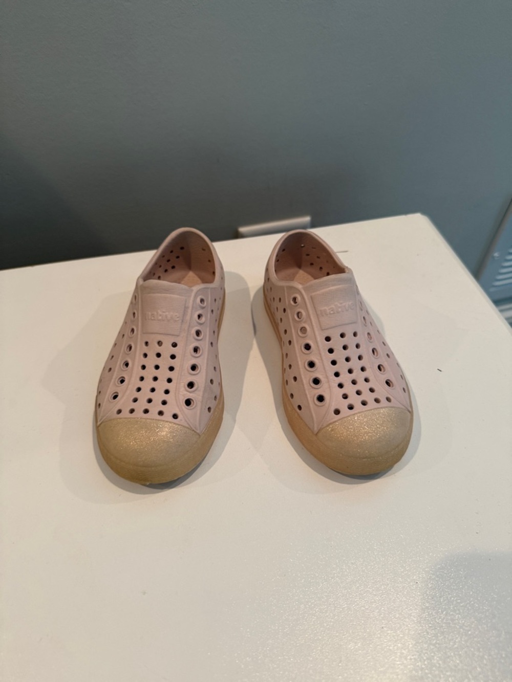 Native Kids Slip-On Water Shoes in Blush Pink with Gold Toe